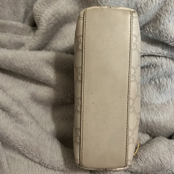 Gucci makeup or travel bag - Picture 4 of 9